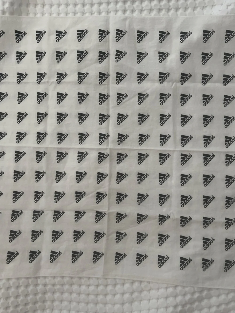 adidas classic bandana
